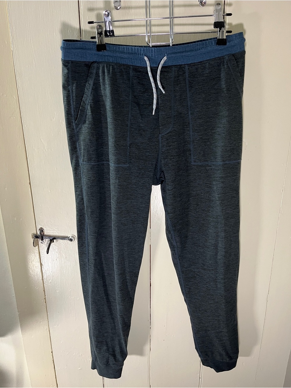 Marine Layer Weekend Sport Men’s Pants Joggers Medium Autodesk logo